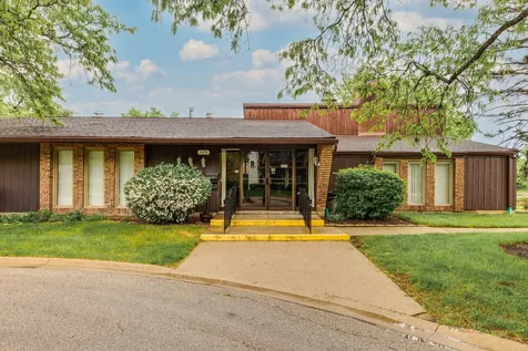 1500 Harbour Drive Wheeling IL 60090