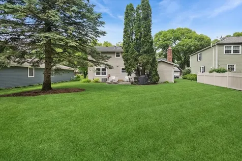 1520 Lark Lane Naperville IL 60565