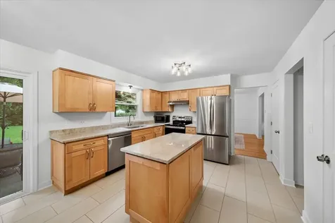 1520 Lark Lane Naperville IL 60565