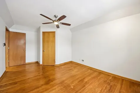 527 West Eastman Street Arlington Heights IL 60005