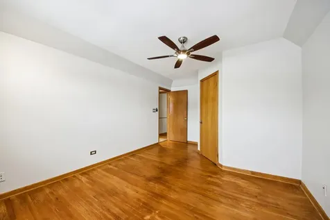 527 West Eastman Street Arlington Heights IL 60005
