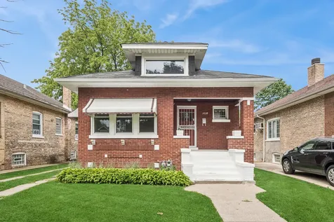 1018 South 10th Avenue Maywood IL 60153