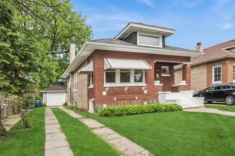1018 South 10th Avenue Maywood IL 60153
