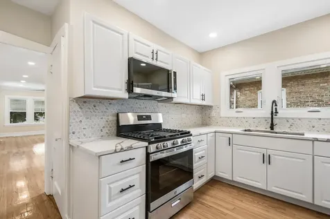 1018 South 10th Avenue Maywood IL 60153