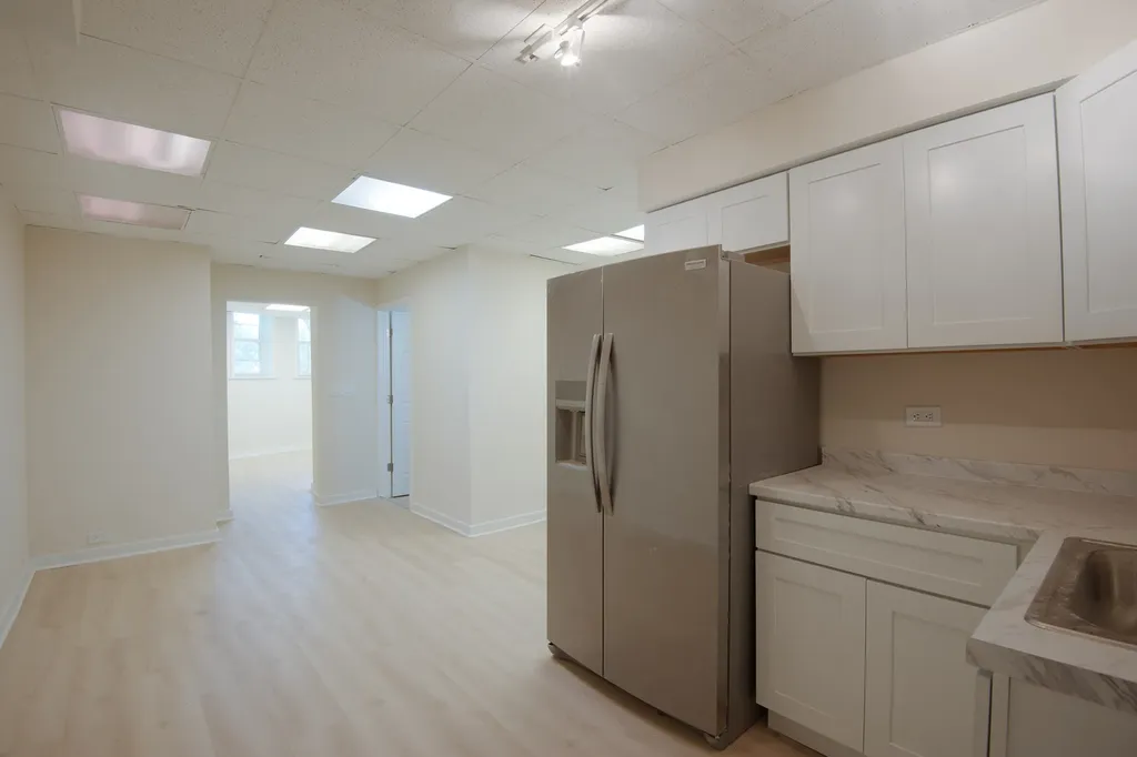 6049 North Talman Avenue Chicago IL 60659