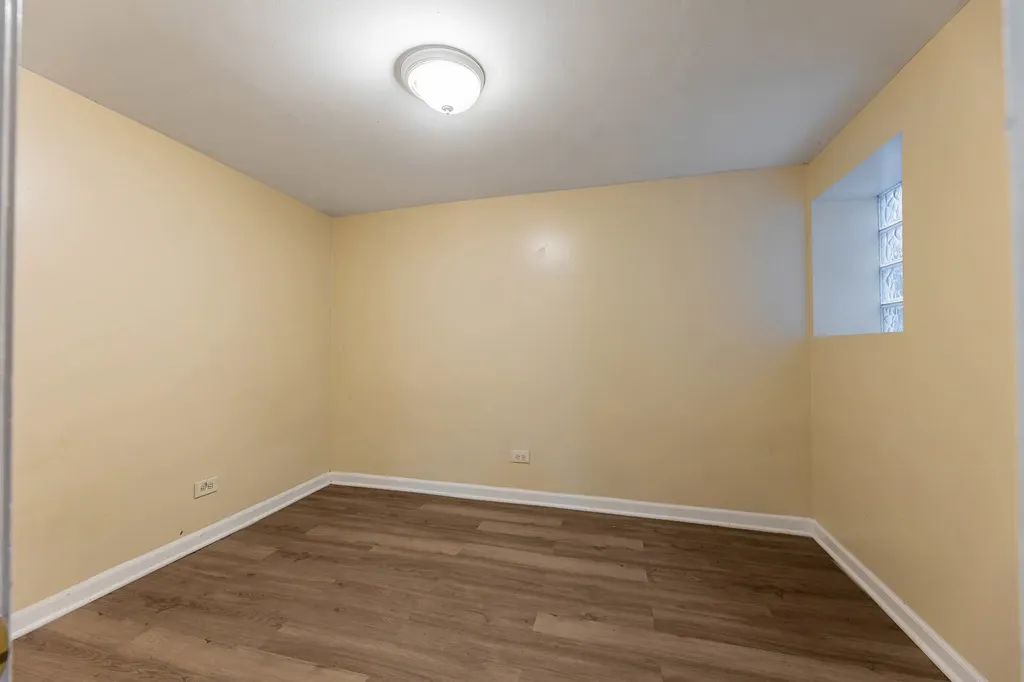 5721 South Hermitage Avenue Chicago IL 60636