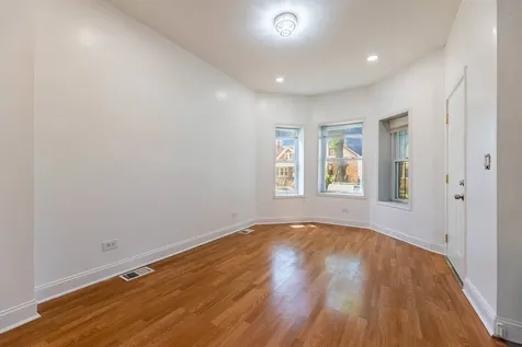 5721 South Hermitage Avenue Chicago IL 60636