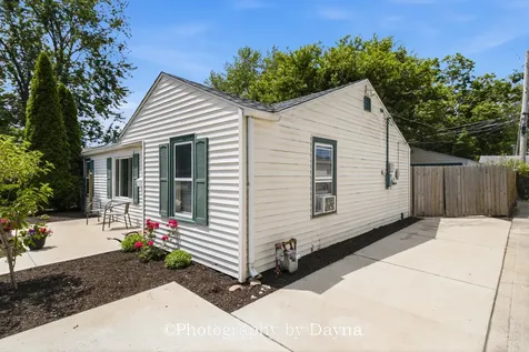213 Belle Aire Avenue Bourbonnais IL 60914
