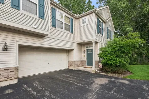 641 Bridle Court Lakemoor IL 60051