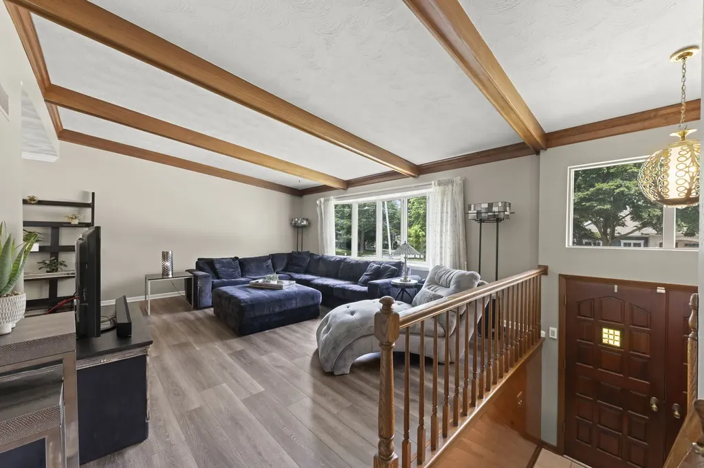 403 West Harding Road Lombard IL 60148