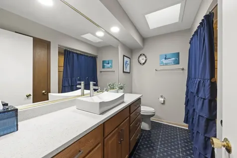 403 West Harding Road Lombard IL 60148