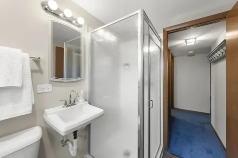 403 West Harding Road Lombard IL 60148