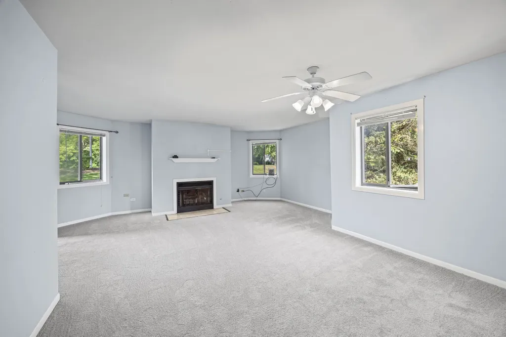 2880 Torrey Pine Lane Lisle IL 60532