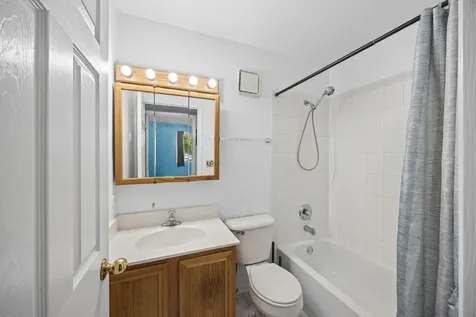 2880 Torrey Pine Lane Lisle IL 60532