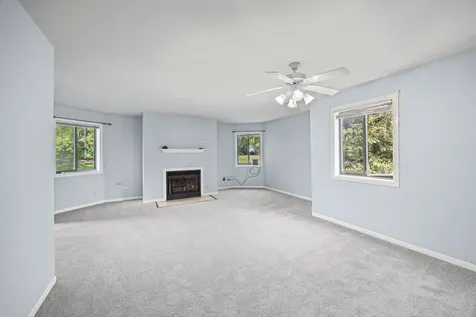 2880 Torrey Pine Lane Lisle IL 60532