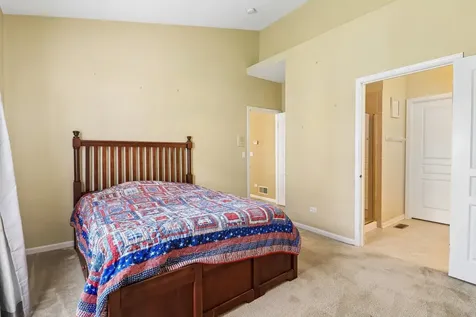 2722 Kendall Crossing Johnsburg IL 60051