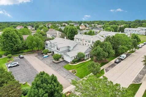 2722 Kendall Crossing Johnsburg IL 60051