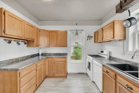 1531 15TH Avenue Moline IL 61265