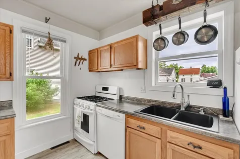 1531 15TH Avenue Moline IL 61265