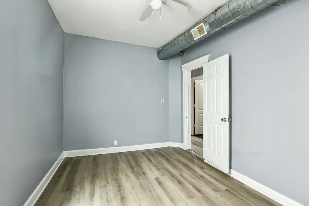 4938 West Fulton Street Chicago IL 60644