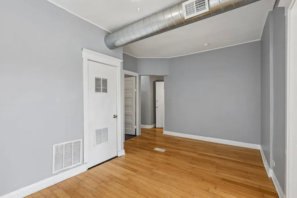 4938 West Fulton Street Chicago IL 60644