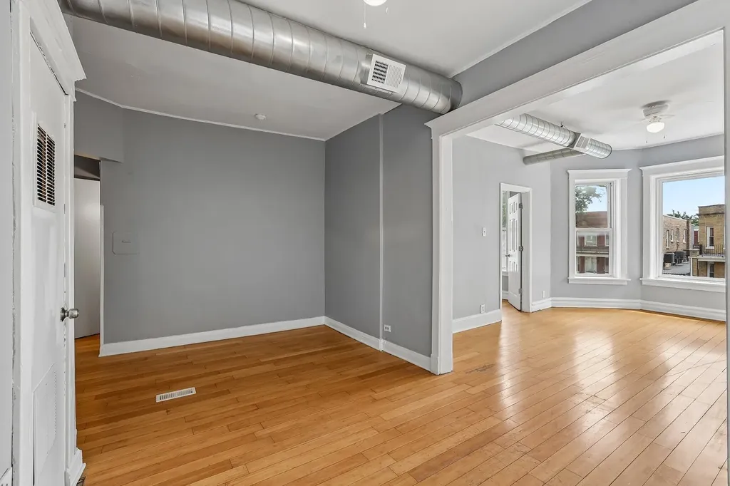 4938 West Fulton Street Chicago IL 60644