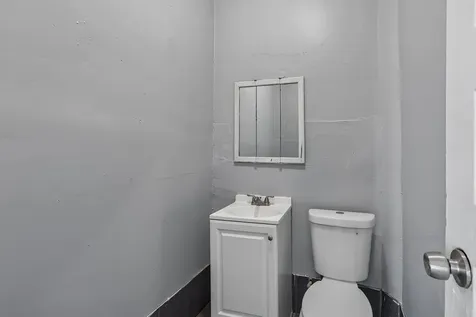 4938 West Fulton Street Chicago IL 60644