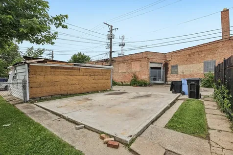 4938 West Fulton Street Chicago IL 60644