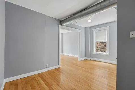 4938 West Fulton Street Chicago IL 60644