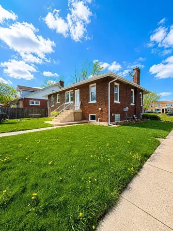 270 West 16th Street Chicago Heights IL 60411