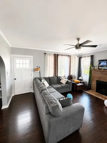 270 West 16th Street Chicago Heights IL 60411