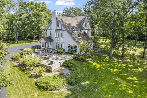 1755 Sunset Lane Bannockburn IL 60015