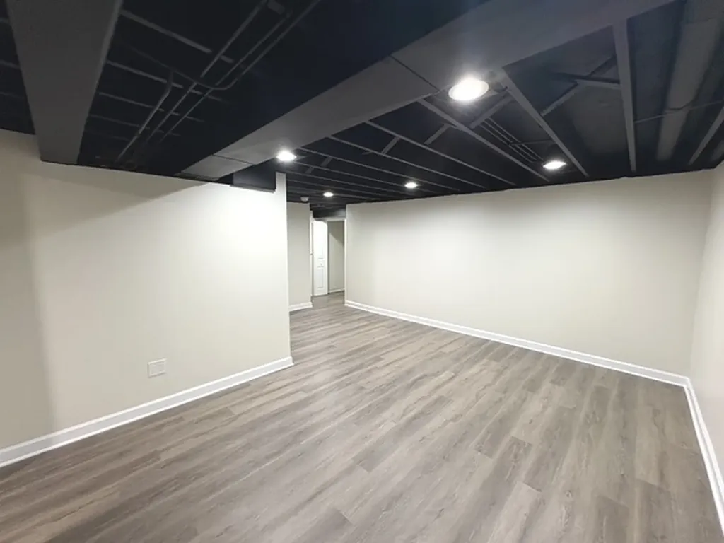 1953 Bayview Lane Aurora IL 60506