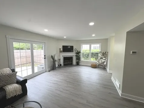 1953 Bayview Lane Aurora IL 60506