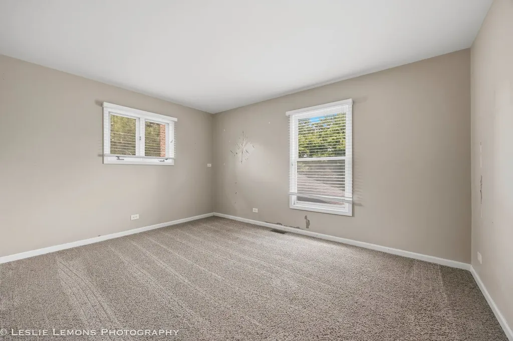 859 Evergreen Avenue Glen Ellyn IL 60137