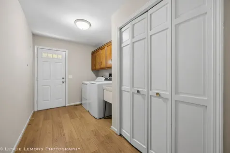 859 Evergreen Avenue Glen Ellyn IL 60137