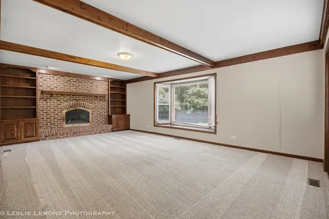 859 Evergreen Avenue Glen Ellyn IL 60137