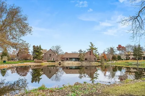 9 Buckingham Drive Sugar Grove IL 60554