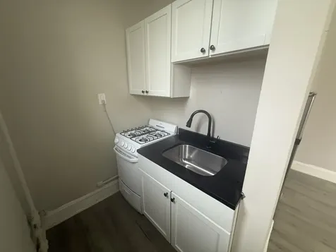 6912 North Ashland Boulevard Chicago IL 60626