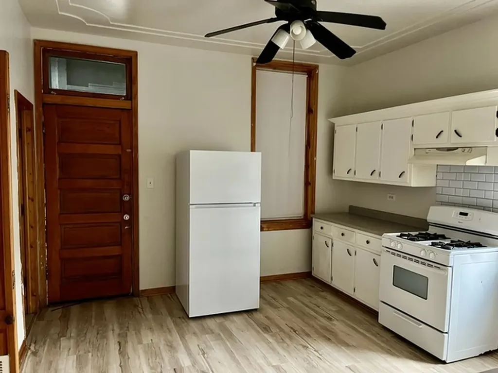 2259 South Western Avenue Chicago IL 60608