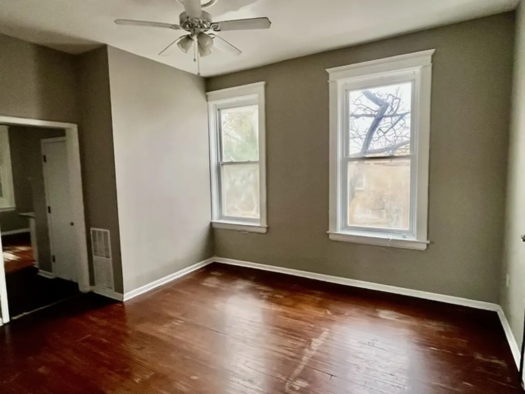 2259 South Western Avenue Chicago IL 60608