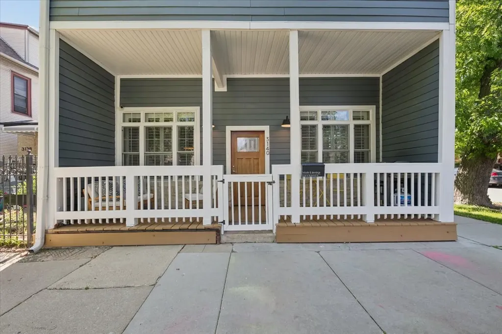 3140 North Richmond Street Chicago IL 60618
