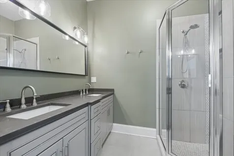 3140 North Richmond Street Chicago IL 60618