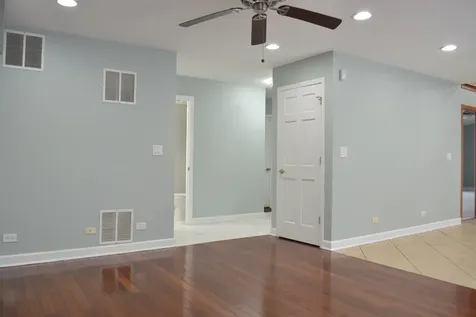 1203 Timber Drive Elk Grove Village IL 60007