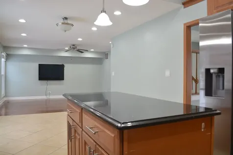 1203 Timber Drive Elk Grove Village IL 60007