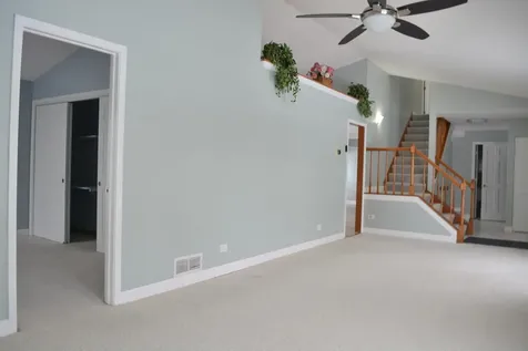 1203 Timber Drive Elk Grove Village IL 60007
