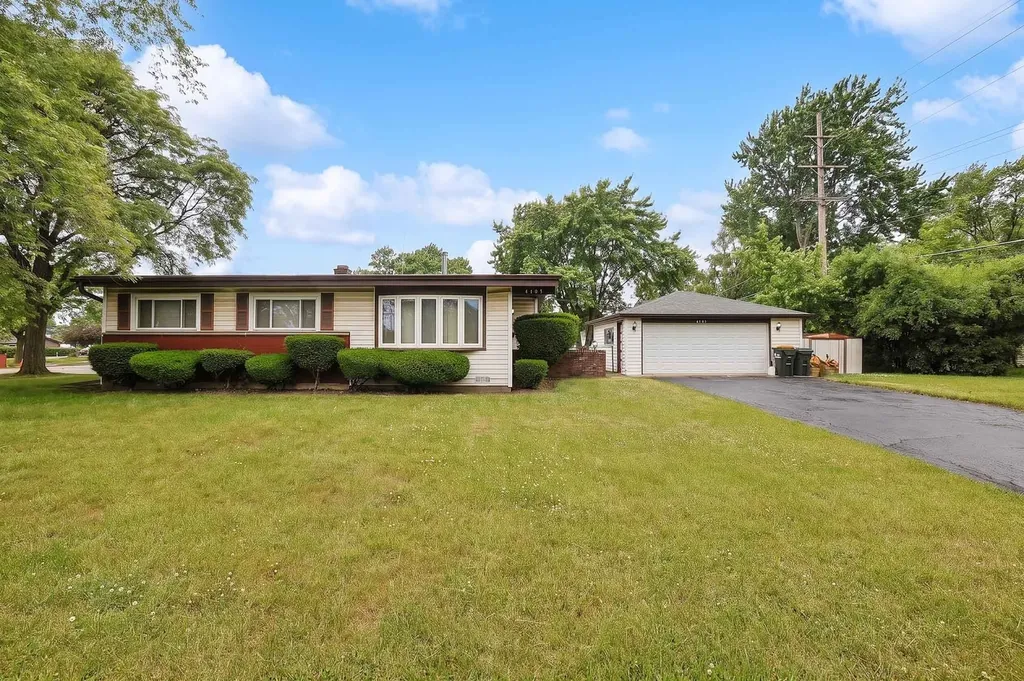 4103 Wren Lane Rolling Meadows IL 60008