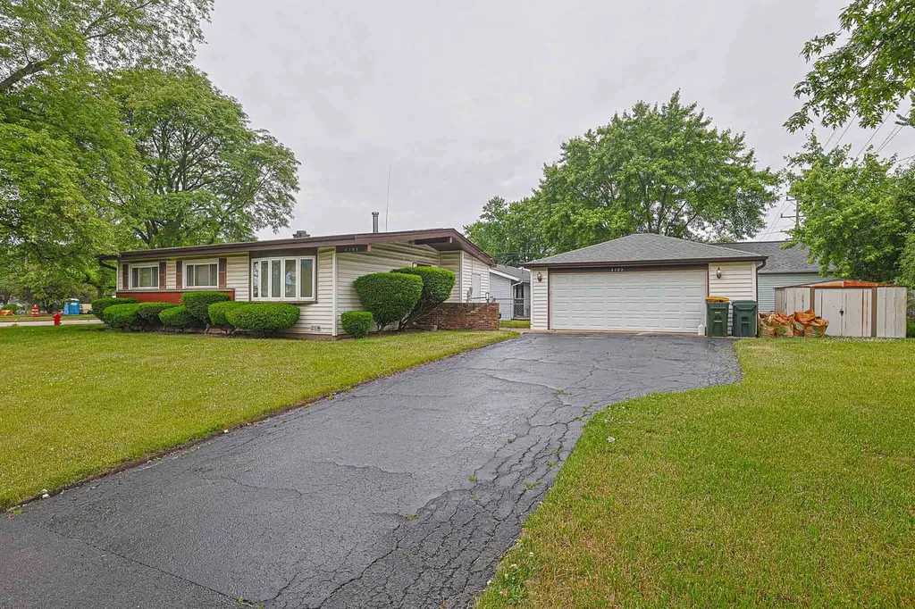 4103 Wren Lane Rolling Meadows IL 60008