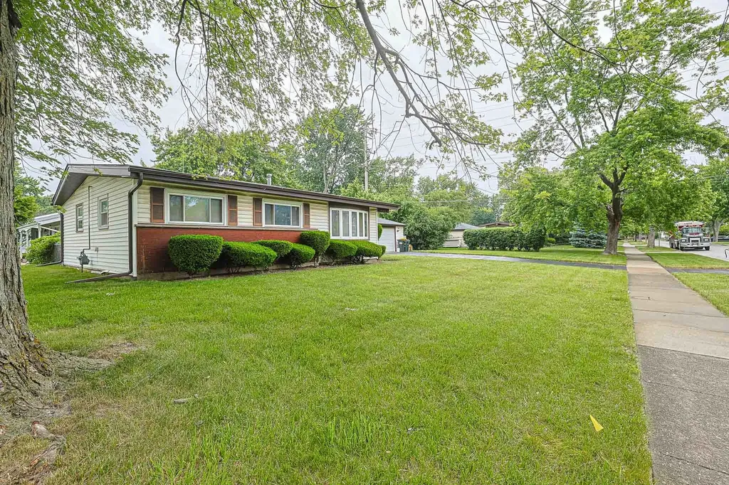 4103 Wren Lane Rolling Meadows IL 60008