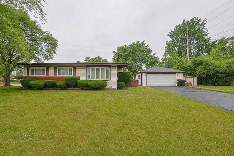 4103 Wren Lane Rolling Meadows IL 60008